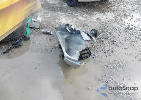 2019 Chevrolet Express 2500 Work Van z USA, uszkodzony, nr VIN 1GCWGAFG3K1336741